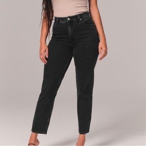 Abercrombie Curve Love Ultra High Rise Straight - Size 6 Long